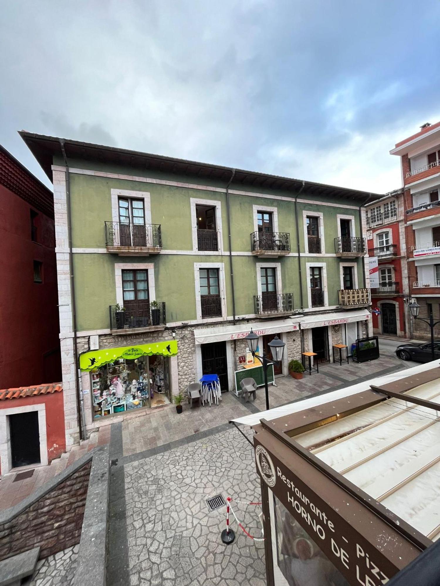 Apartamentosarturo Llanes Laplaza 2ºc 外观 照片
